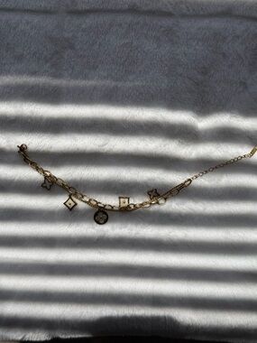 Gold Charm Link Bracelet with Floral Accents - Women's Jewelry